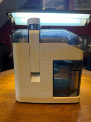 Vintage The Juice Machine by Mr. Coffee - Model JEH200