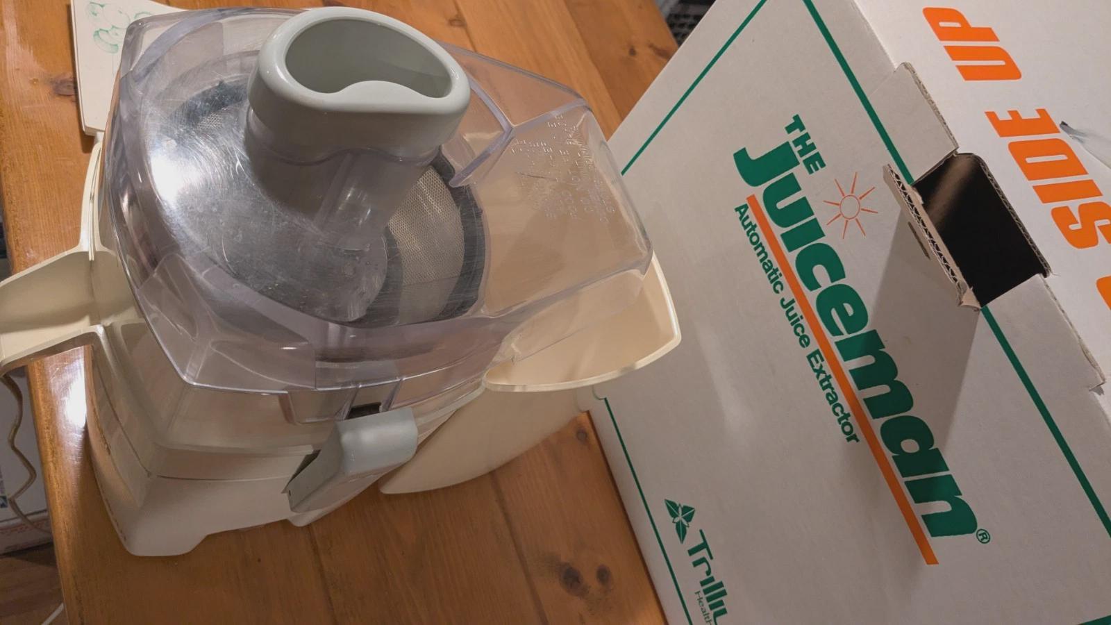 JUICEMAN Automatic Juice Extractor - ORIGINAL (Trillium) - Works - OEM box, manual, video